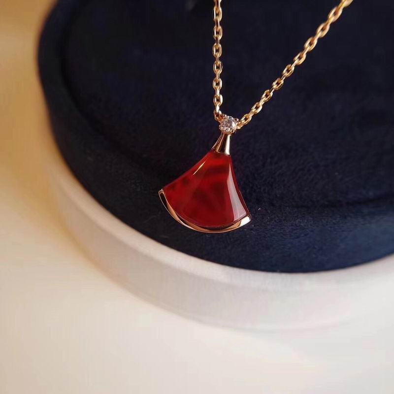 Bvlgari necklace 09yxq25